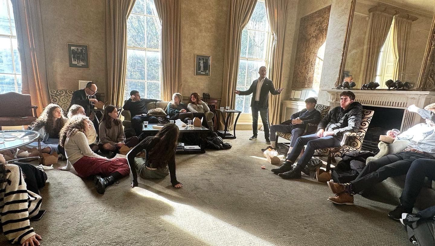 Chazak Schools seminar discussion